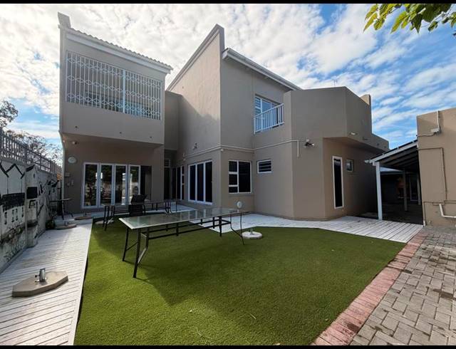BUSINESS FOR SALE IN MILL PARK